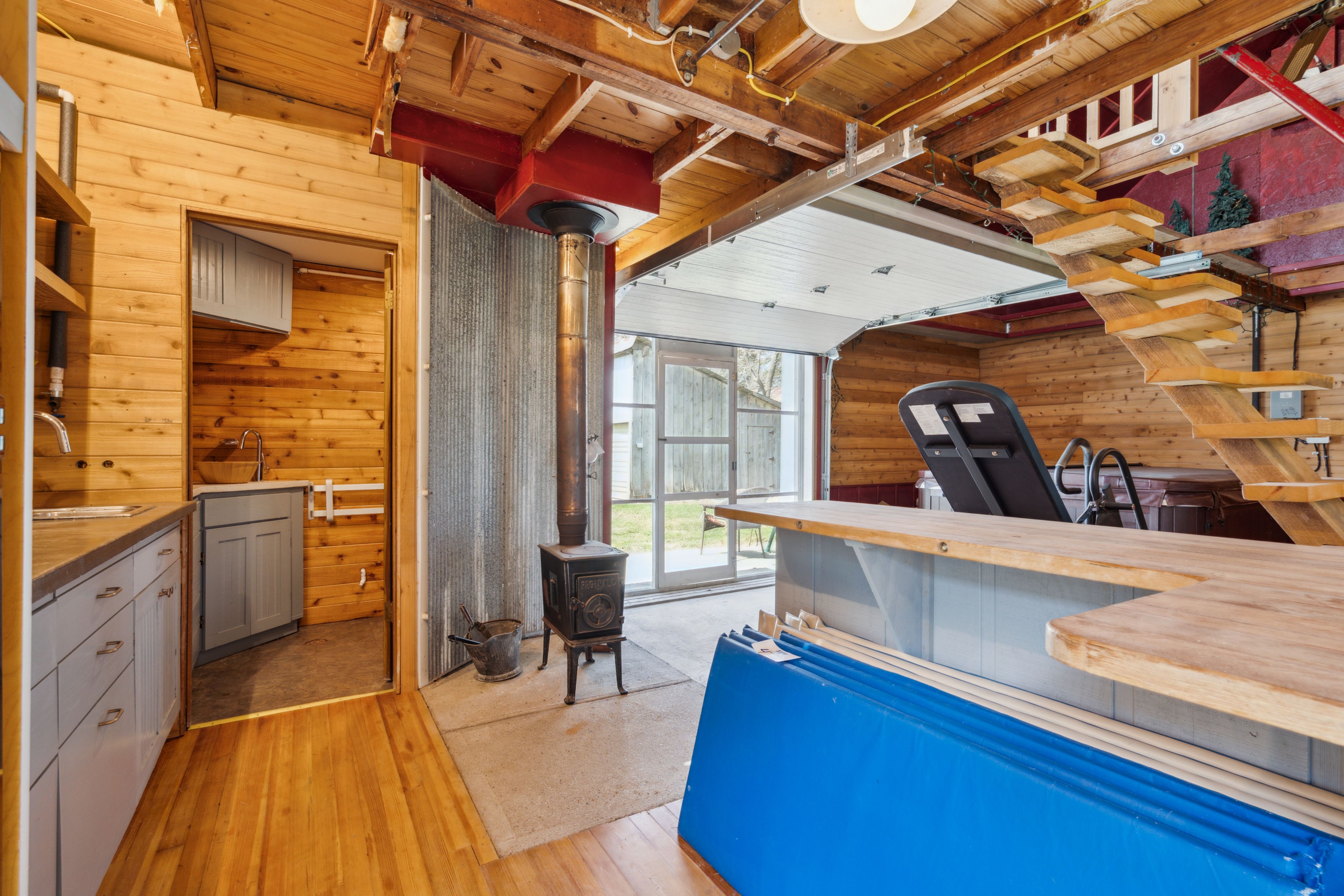 Listing Photo: 37-209 2365 James Ave